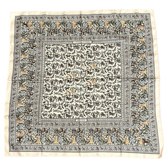 Authentic RARE! Hermes Chasse En Inde Vintage 90cm Beige Blue Silk Scarf - Picture 1 of 6